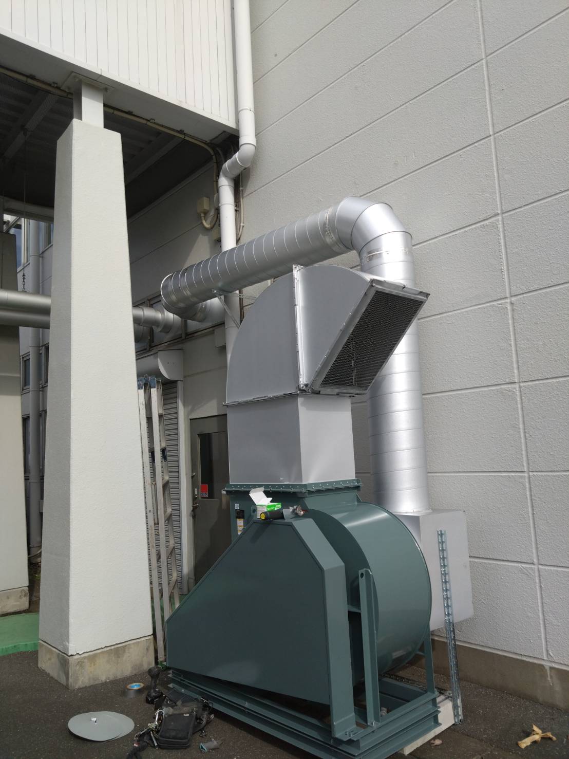 埼玉県鶴ヶ島市　法人会社様にて ファン新規取付工事